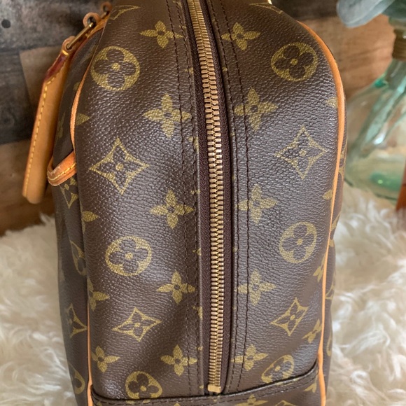 100% guarantee authentic pre owned Dueville mono. - Picture 3 of 16